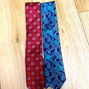 2 mens ties.